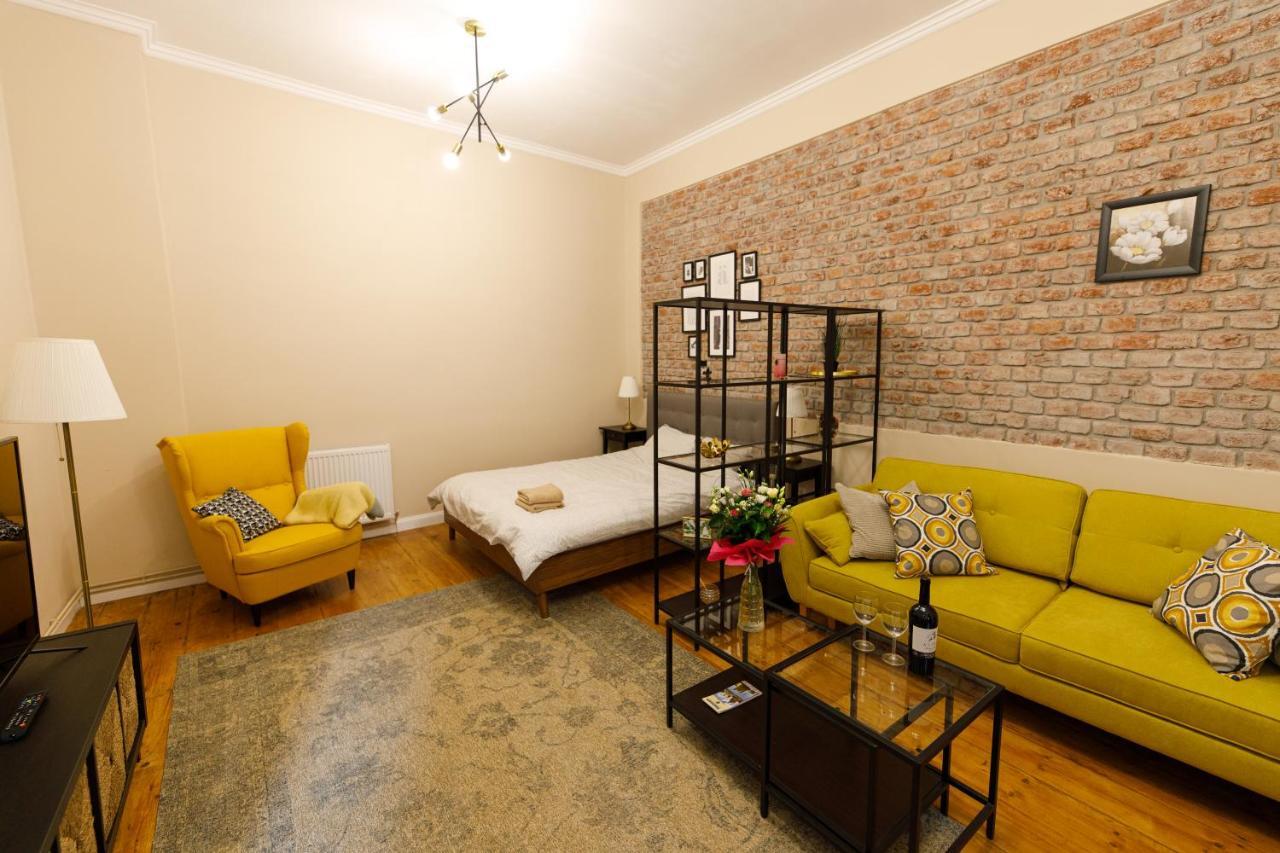 Apartament Stylish Flat In The Heart Of Historical Center Timișoara Zewnętrze zdjęcie