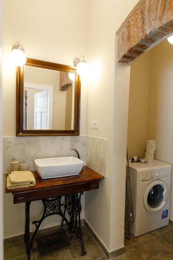 Apartament Stylish Flat In The Heart Of Historical Center Timișoara Zewnętrze zdjęcie